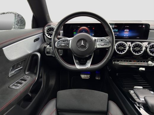 Mercedes-Benz CLA 250 e AMG Line | Trekhaak | Camera | Cruise Control | Sfeer Verlichting | ActivLease financial lease