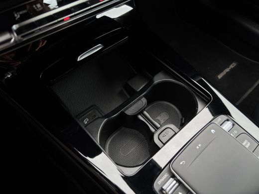 Mercedes-Benz CLA 250 e AMG Line | Trekhaak | Camera | Cruise Control | Sfeer Verlichting | ActivLease financial lease