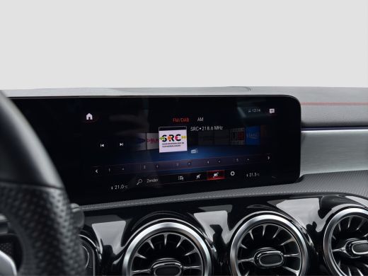 Mercedes-Benz CLA 250 e AMG Line | Trekhaak | Camera | Cruise Control | Sfeer Verlichting | ActivLease financial lease