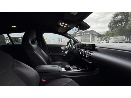 Mercedes-Benz CLA Shooting Brake 180Aut. Bus. Solution AMG Sport | Sfeer | Mood Light | ActivLease financial lease