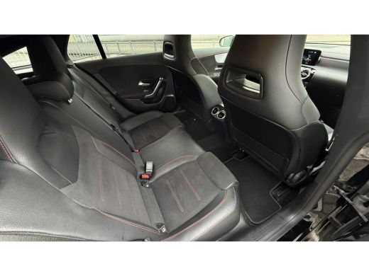Mercedes-Benz CLA Shooting Brake 180Aut. Bus. Solution AMG Sport | Sfeer | Mood Light | ActivLease financial lease