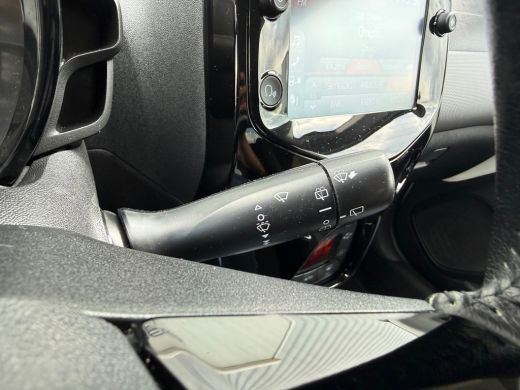 Peugeot 108 1.0 e-VTi Allure | climate control| camera achter| cruise control| dab| apple carplay/android auto ActivLease financial lease