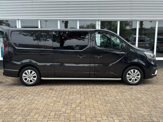 Renault Trafic 2.0 dCi 170 PK T29 L2H1 DC Luxe | Automaat | Trekhaak | 6 Zitplaatsen | Achterruitrij Camera ActivLease financial lease