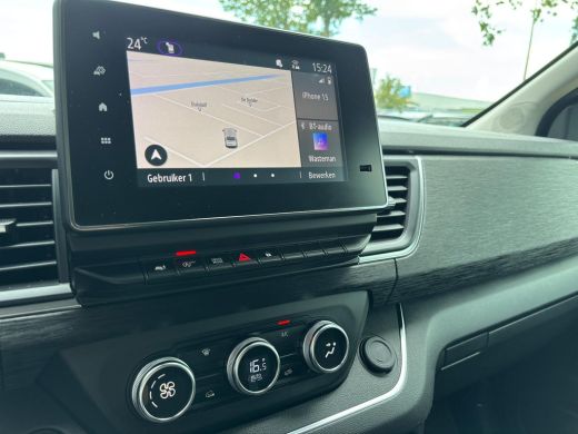 Renault Trafic 2.0 dCi 170 PK T29 L2H1 DC Luxe | Automaat | Trekhaak | 6 Zitplaatsen | Achterruitrij Camera ActivLease financial lease