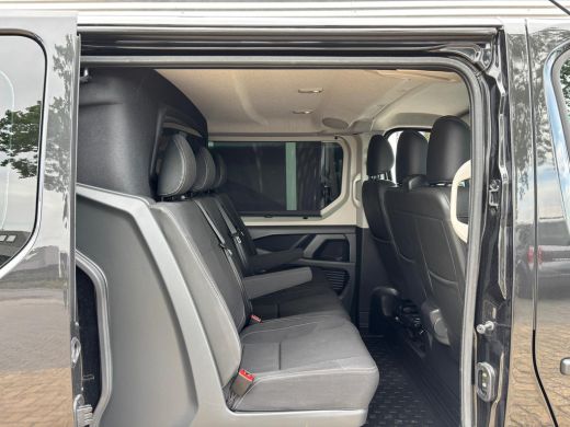 Renault Trafic 2.0 dCi 170 PK T29 L2H1 DC Luxe | Automaat | Trekhaak | 6 Zitplaatsen | Achterruitrij Camera ActivLease financial lease