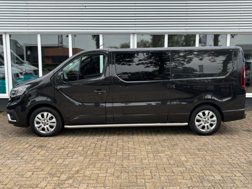 Renault Trafic 2.0 dCi 170 PK T29 L2H1 DC Luxe | Automaat | Trekhaak | 6 Zitplaatsen | Achterruitrij Camera ActivLease financial lease