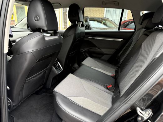 Skoda Enyaq iV 60 SOH 91.4%, Camera, Trekhaak, Matrix Led ActivLease financial lease