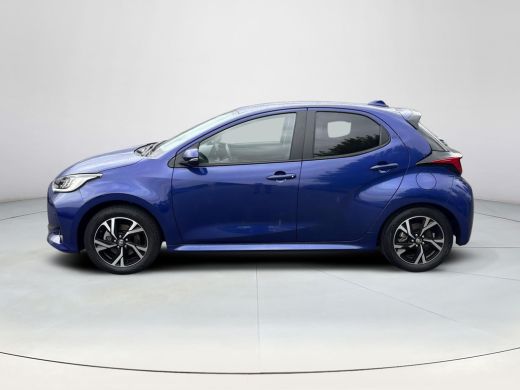 Toyota Yaris 1.5 Hybrid Dynamic | CarPlay | Stuur en stoelverwarming | Camera ActivLease financial lease