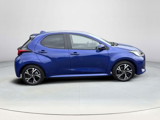 Toyota Yaris 1.5 Hybrid Dynamic | CarPlay | Stuur en stoelverwarming | Camera ActivLease financial lease