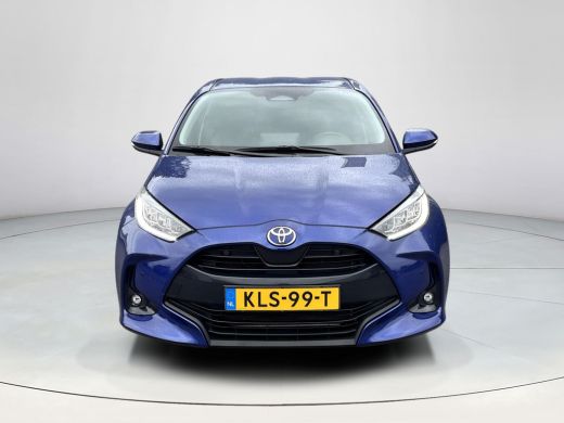 Toyota Yaris 1.5 Hybrid Dynamic | CarPlay | Stuur en stoelverwarming | Camera ActivLease financial lease