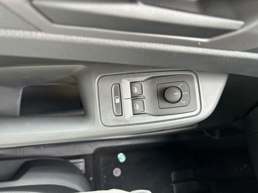 Volkswagen Caddy 1.5 TSI eHybrid 150PK DSG | Trekhaak | App connect | Laadvloer ActivLease financial lease