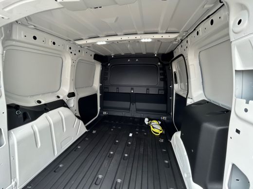 Volkswagen Caddy 1.5 TSI eHybrid 150PK DSG | Trekhaak | App connect | Laadvloer ActivLease financial lease