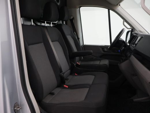 Volkswagen Crafter 35 2.0TDI L3H2 177 PK AUT. + CAMERA | LED | TREKHAAK 3000 KG | IMPERIAAL | CARPLAY ActivLease financial lease