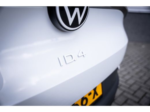 Volkswagen ID.4 Pro 82kWH 286PK SOH 97% | Airco (automatisch) | DAB ontvanger | Matrix LED koplampen ActivLease financial lease
