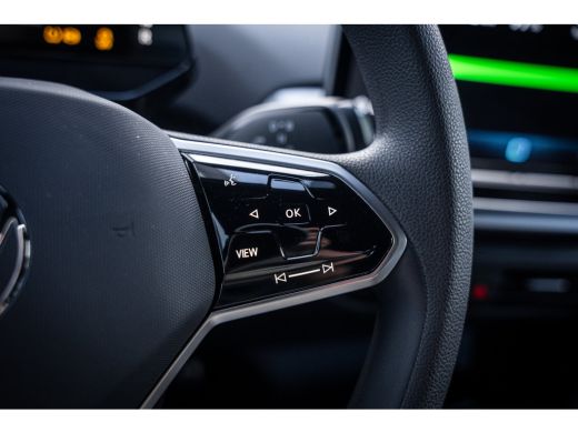 Volkswagen ID.4 Pro 82kWH 286PK SOH 97% | Airco (automatisch) | DAB ontvanger | Matrix LED koplampen ActivLease financial lease