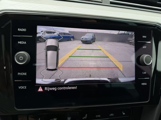 Volkswagen Passat Variant 1.4 TSI PHEV GTE Business | Pano | Carplay | LED | Camera | Navi | LED ActivLease financial lease