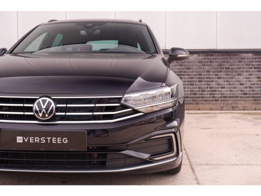 Volkswagen Passat Variant 1.4 TSI PHEV GTE Business | Pano | Carplay | LED | Camera | Navi | LED ActivLease financial lease
