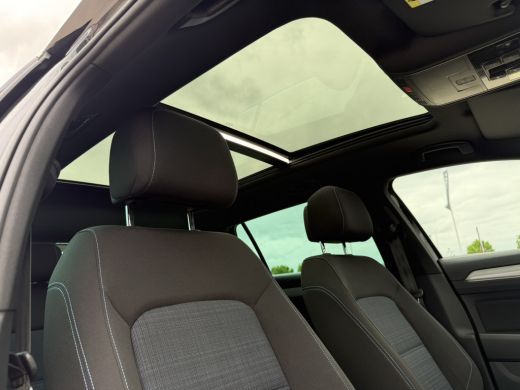 Volkswagen Passat Variant 1.4 TSI PHEV GTE Business | Pano | Carplay | LED | Camera | Navi | LED ActivLease financial lease