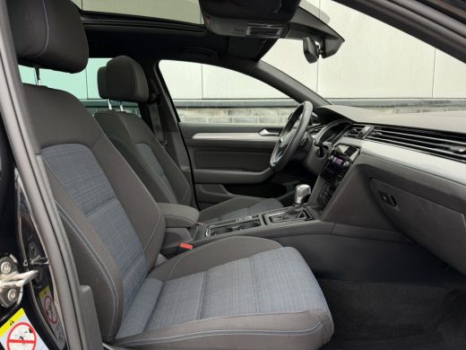 Volkswagen Passat Variant 1.4 TSI PHEV GTE Business | Pano | Carplay | LED | Camera | Navi | LED ActivLease financial lease