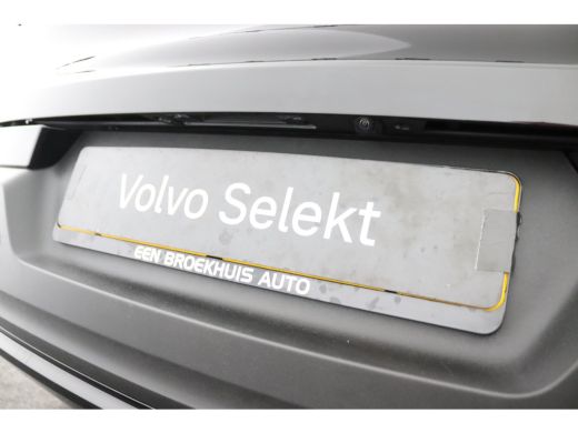 Volvo  XC40 2.0 B4 Plus Black Edition | Trekhaak | Panoramadak | 360 Camera | Harman/Kardon | ActivLease financial lease