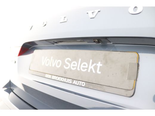Volvo  XC60 T6 AWD Ultra Dark | Luchtvering | Trekhaak | Head-Up | 360 Camera | Adaptieve Led Koplamp | ActivLease financial lease