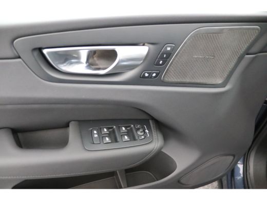 Volvo  XC60 T6 AWD Ultra Dark | Luchtvering | Trekhaak | Head-Up | 360 Camera | Adaptieve Led Koplamp | ActivLease financial lease