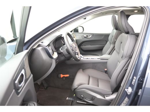 Volvo  XC60 T6 AWD Ultra Dark | Luchtvering | Trekhaak | Head-Up | 360 Camera | Adaptieve Led Koplamp | ActivLease financial lease