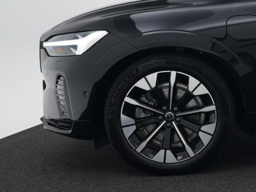 Volvo  XC60 T6 Recharge AWD Ultra Dark | Luchtvering | Head-Up | 360&deg; Camera | Panoramadak | Trekhaak | Harma... ActivLease financial lease
