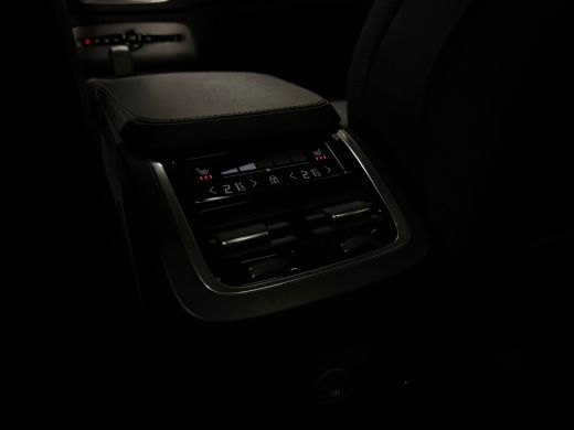 Volvo  XC90 T8 AWD Recharge Ultra Ultimate Bright | 360 Camera | Head-Up Display | Harman Kardon | 455pk | Ad... ActivLease financial lease