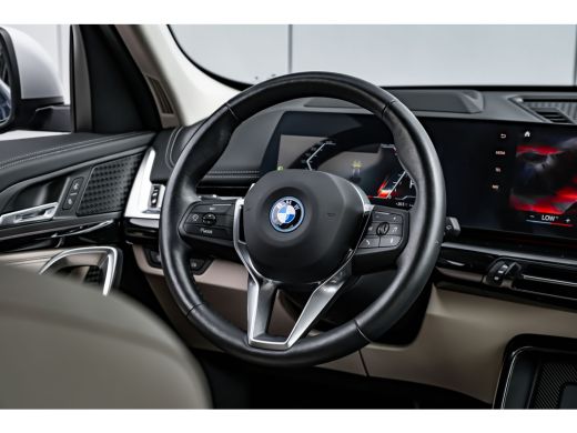 BMW X1 xDrive25e 245PK AUTO 245PK | Head-up Display | 360 Camera | App connect | Keyless | Climate contr... ActivLease financial lease