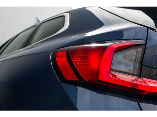 BMW X1 xDrive25e 245PK AUTO 245PK | Head-up Display | 360 Camera | App connect | Keyless | Climate contr... ActivLease financial lease