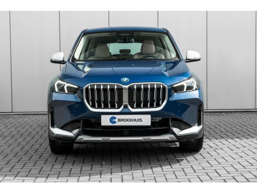 BMW X1 xDrive25e 245PK AUTO 245PK | Head-up Display | 360 Camera | App connect | Keyless | Climate contr... ActivLease financial lease