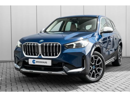 BMW X1 xDrive25e 245PK AUTO 245PK | Head-up Display | 360 Camera | App connect | Keyless | Climate contr... ActivLease financial lease