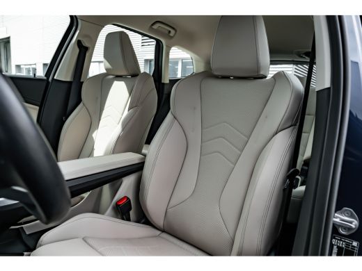 BMW X1 xDrive25e 245PK AUTO 245PK | Head-up Display | 360 Camera | App connect | Keyless | Climate contr... ActivLease financial lease
