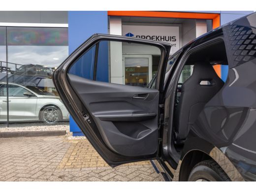 CUPRA Born Adrenaline 62 kWh | Cruise Control Adaptief | Apple Carplay/Android Auto | 19'' L.M . | Navi | LE... ActivLease financial lease