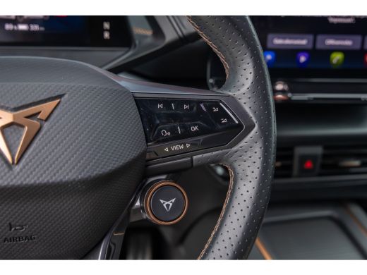 CUPRA Born Adrenaline 62 kWh | Cruise Control Adaptief | Apple Carplay/Android Auto | 19'' L.M . | Navi | LE... ActivLease financial lease
