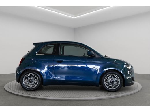 Fiat 500 1.0 Hybrid Torino Launch Edition | Tot 8 Jaar Garantie | Climate Controle | Apple Carplay & Andro... ActivLease financial lease