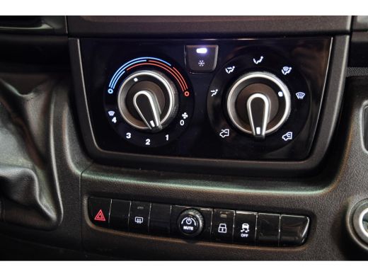 Fiat Ducato BAKWAGEN MEUBELBAK LAADKLEP ActivLease financial lease