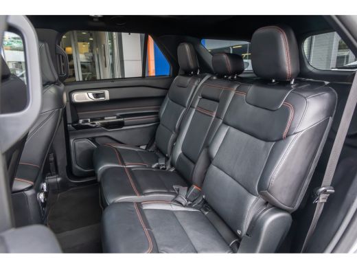 Ford Explorer 3.0 V6 EcoBoost PHEV ST-Line | Elek. Panoramadak | Adaptive cruise | Elek. Verstelbaren stoelen m... ActivLease financial lease