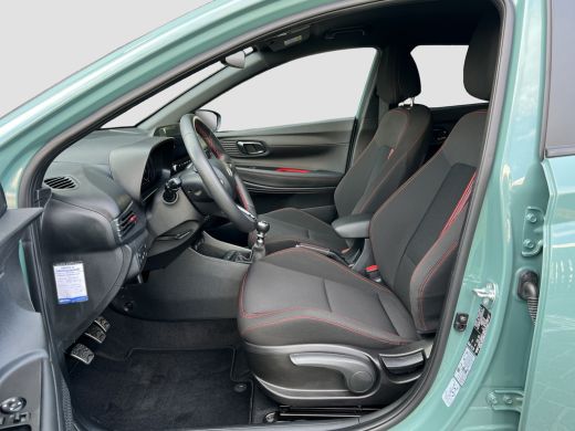 Hyundai i20 1.0 T-GDI 100pk N-Line | Camera | Carplay | Premium audio | Cruise controle | Navigatie | 17'' ve... ActivLease financial lease