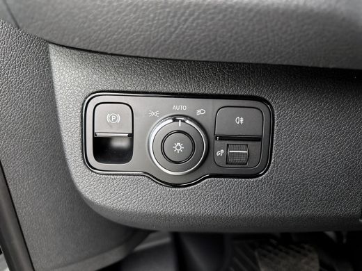 Mercedes-Benz eSprinter 320 L3H2 Pro 81kWh Nieuw Led Snelladen Carplay Betimmering ActivLease financial lease