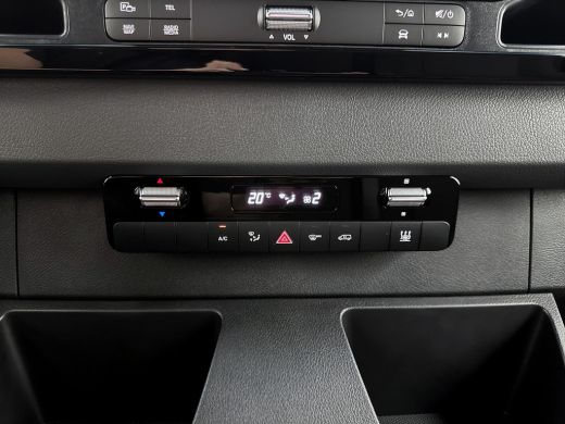 Mercedes-Benz eSprinter 320 L3H2 Pro 81kWh Nieuw Led Snelladen Carplay Betimmering ActivLease financial lease