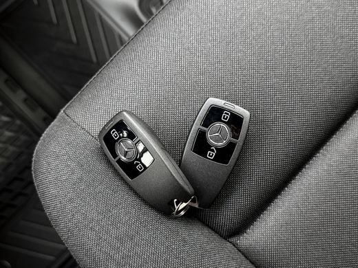 Mercedes-Benz eSprinter 320 L3H2 Pro 81kWh Nieuw Led Snelladen Carplay Betimmering ActivLease financial lease