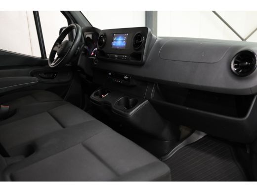 Mercedes-Benz Sprinter 1.9 CDI 150PK L2H2 AUTOMAAT ActivLease financial lease