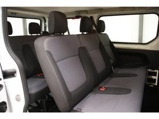 Opel Vivaro 1.6 CDTI PERSONEN VERVOER 9 PERSOONS PERSONENBUS Opel Vivaro Combi 1.6 CDTI PERSONENVERVOER 9 PER... ActivLease financial lease