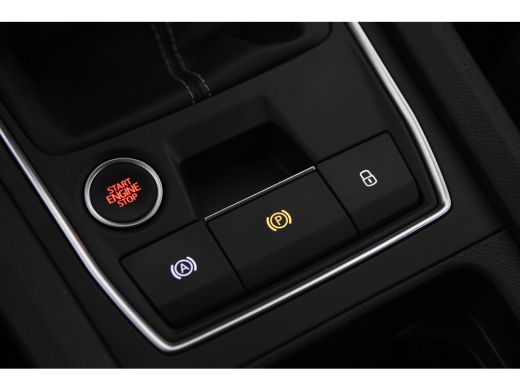 Seat Leon Sportstourer 1.5 TSI *1ste Eigenaar*Navigatie*Carplay*PDC* ActivLease financial lease