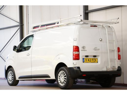 Toyota ProAce 2.0 D-4D Live L2H1 LANG AUTOMAAT ActivLease financial lease