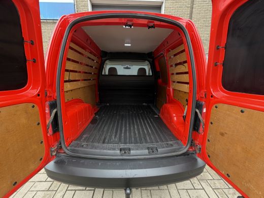 Volkswagen Caddy 2.0 TDI 102 PK Euro 6 L1H1 Trekhaak/cruise control/navigatie systeem ActivLease financial lease