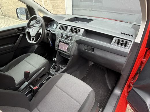 Volkswagen Caddy 2.0 TDI 102 PK Euro 6 L1H1 Trekhaak/cruise control/navigatie systeem ActivLease financial lease