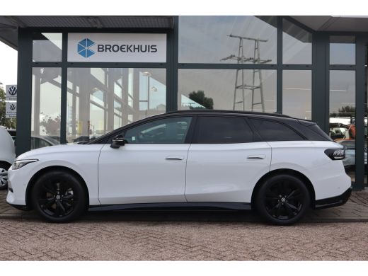 Volkswagen ID.7 Limited Edition Plus | Koplampverlichting LED Matrix (IQ.Light) | Sfeerverlichting interieur (30 ... ActivLease financial lease